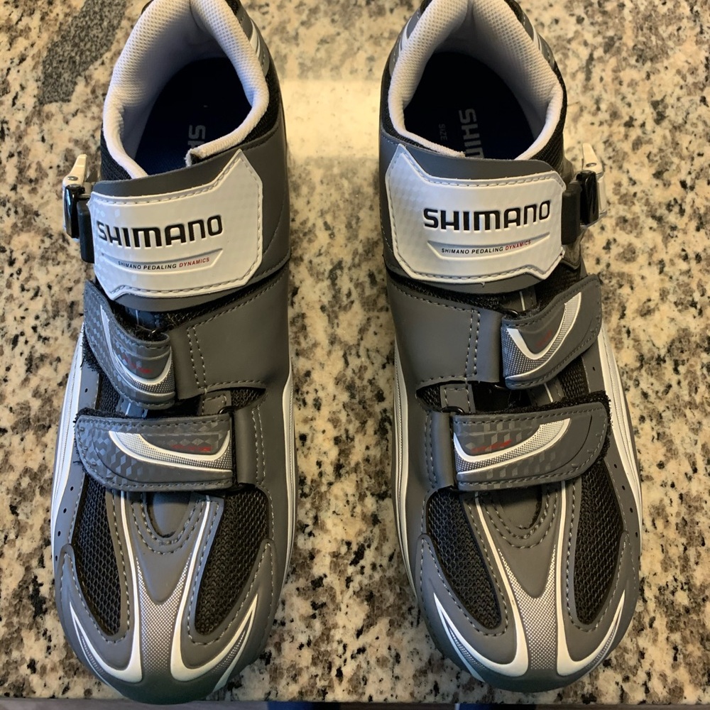 Shimano RO87 road biking shoes. Size 43.